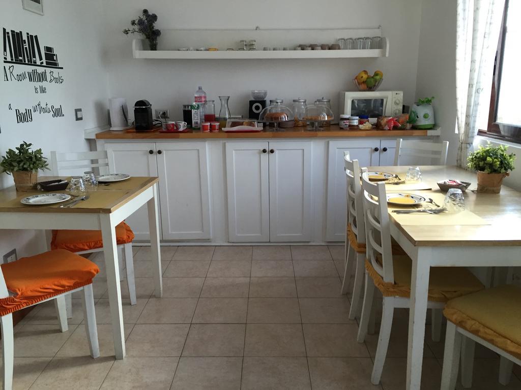 Bed And Breakfast Letterario Fiumicino Dış mekan fotoğraf
