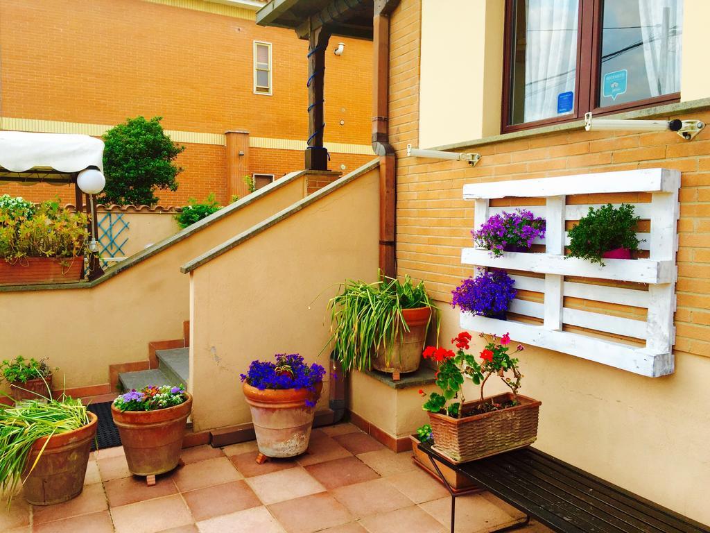 Bed And Breakfast Letterario Fiumicino Dış mekan fotoğraf