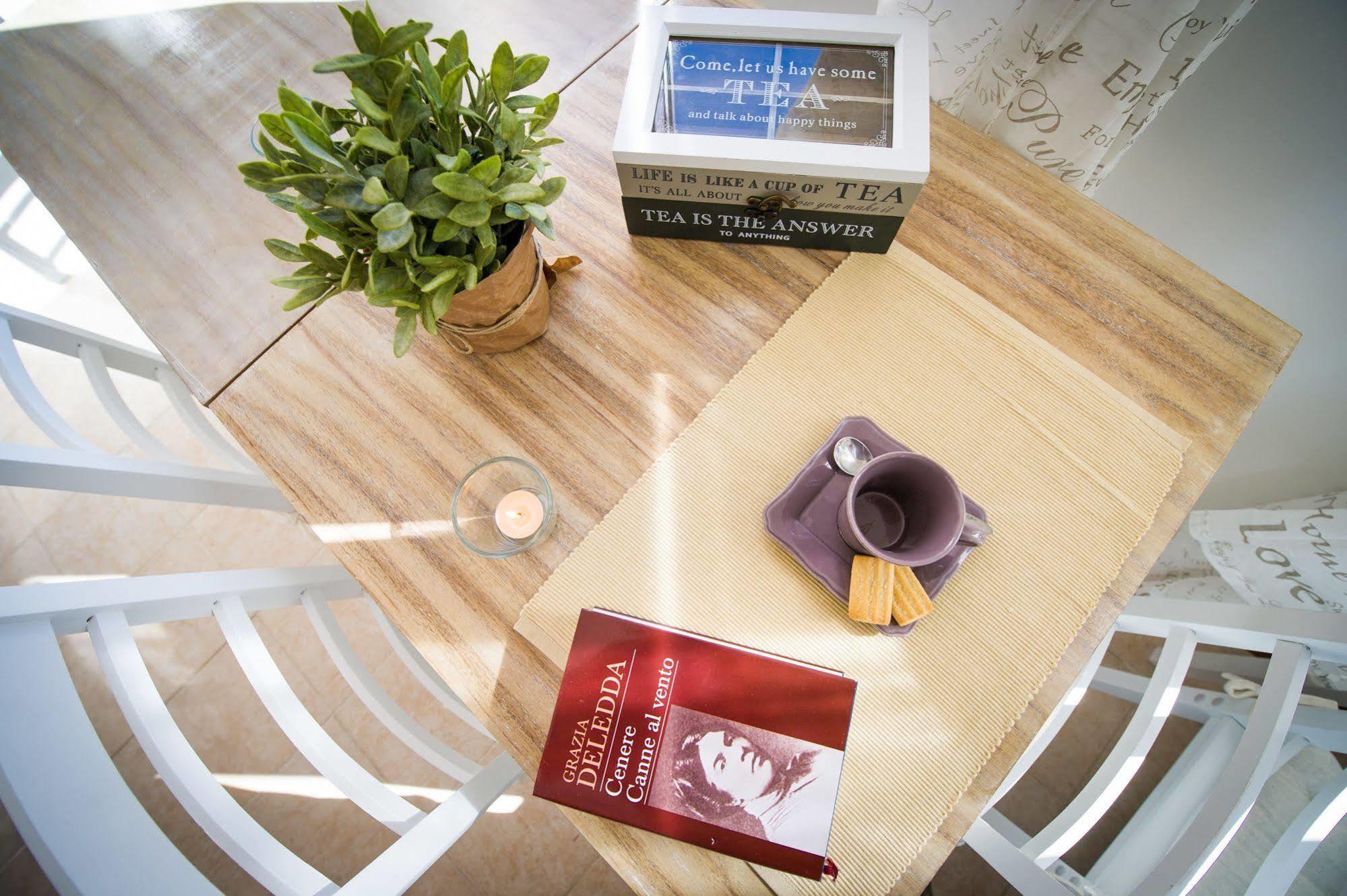 Bed And Breakfast Letterario Fiumicino Dış mekan fotoğraf